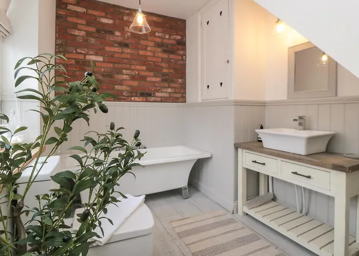 Harriet's * ويتبي